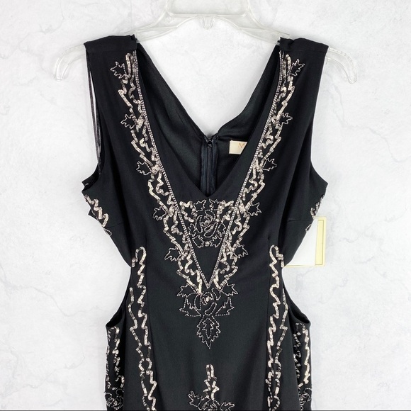 [Maya] Black Embellished Slit Dress - Picture 8 of 8